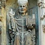 Statue2.jpg